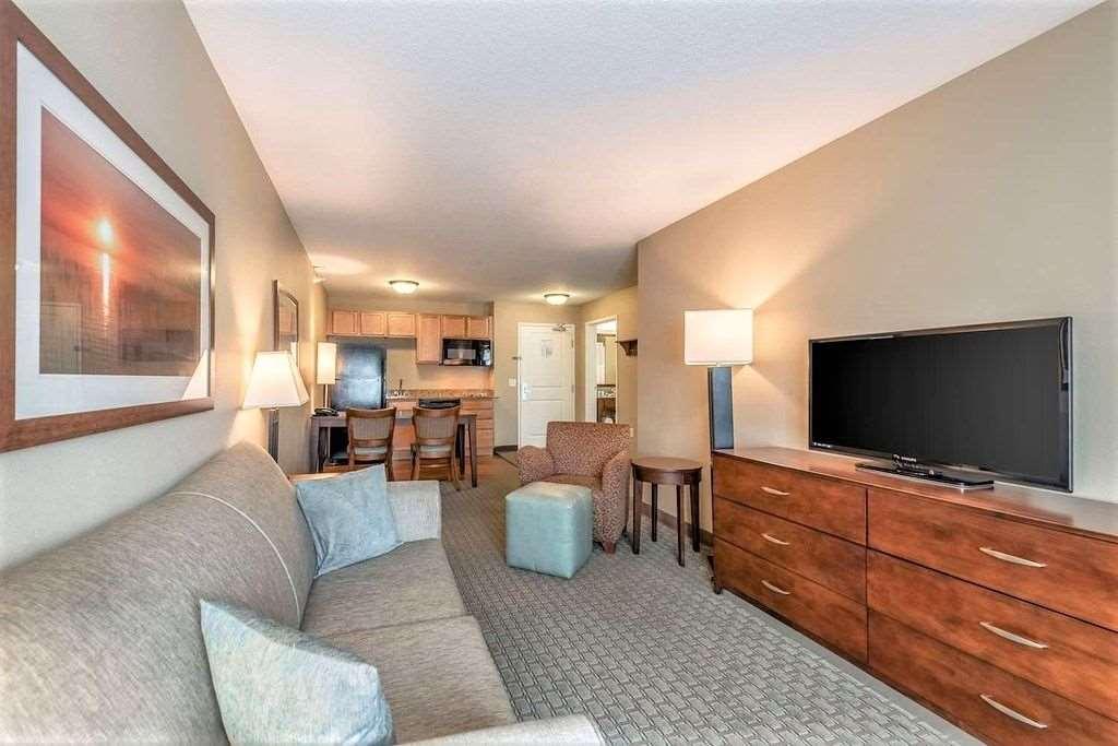 Amerivu Inn And Suites - Chisago City Zimmer foto
